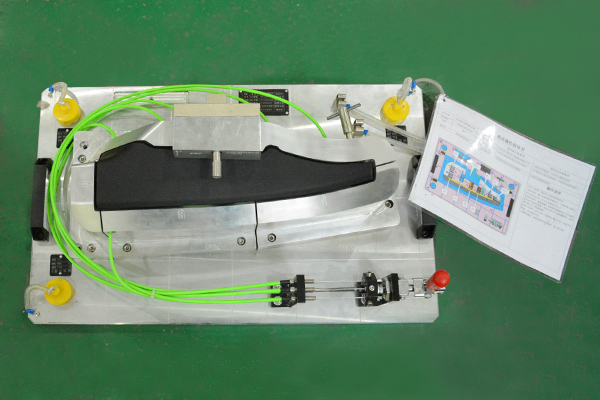 汽車(chē)內(nèi)飾件檢具